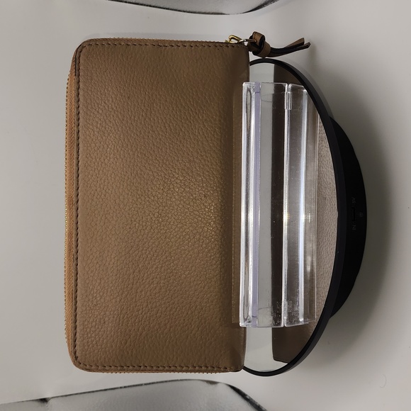 Tory Burch Harper Continental Zip Wallet - Picture 11 of 11